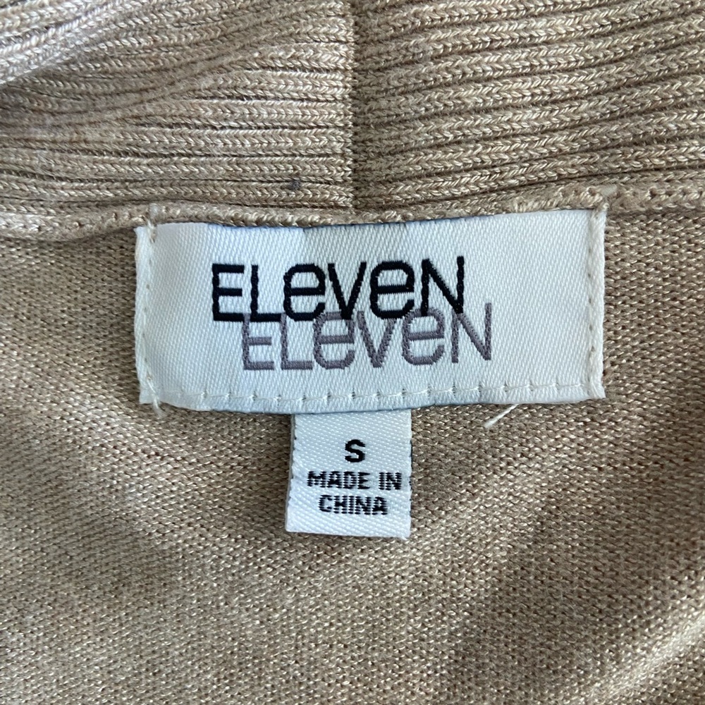 Elegant Tan Open-Front Cardigan - Picture 2 of 4